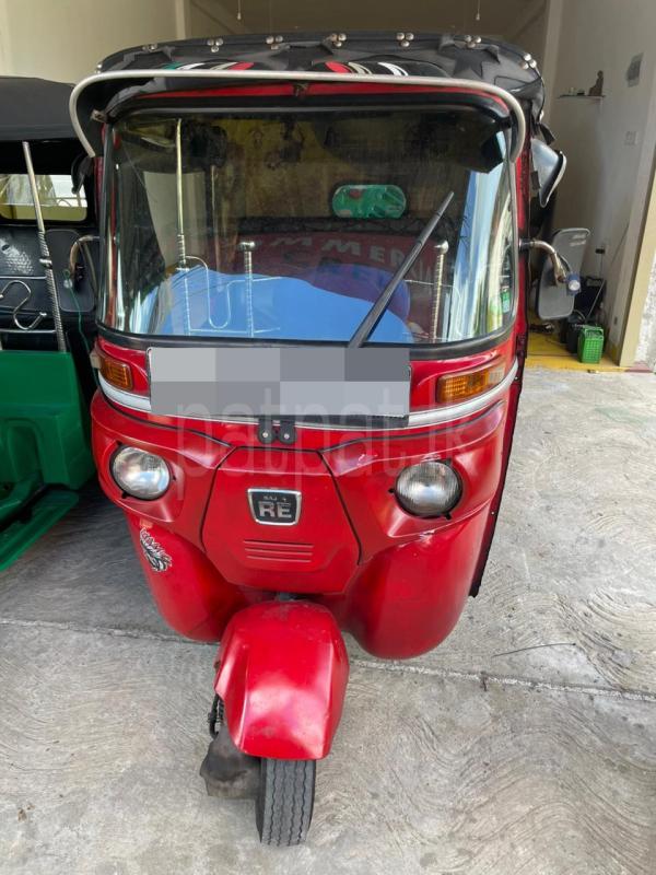 Bajaj Three Wheel 2016 - பயன்படுத்தப்பட்டது முச்சக்கர வண்டி sale in Sri Lanka - patpat.lk