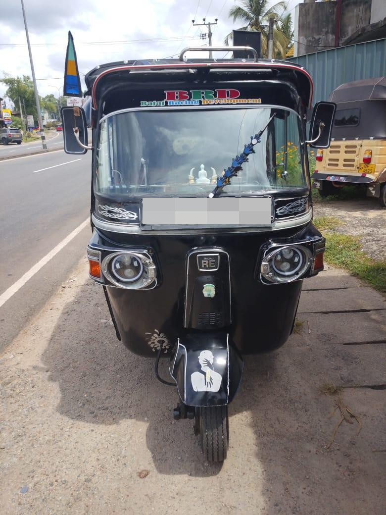 Bajaj 4 stroke 2011 - Used Three wheeler sale in Sri Lanka - patpat.lk