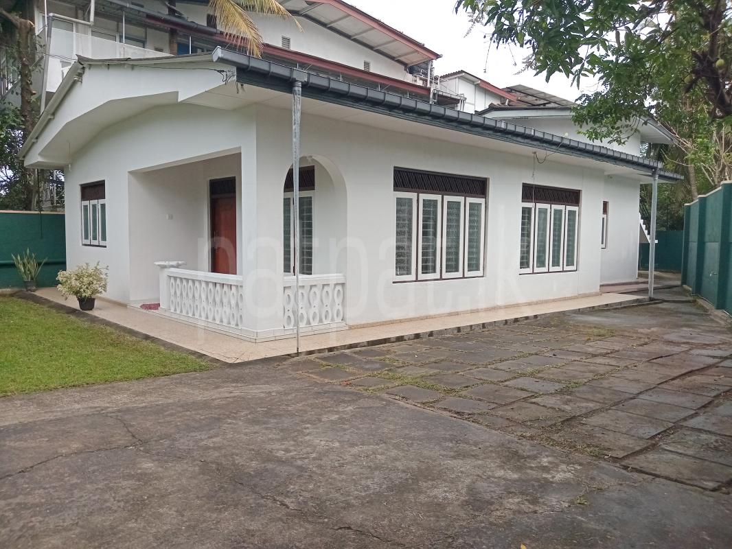 House for Sale in Battaramulla