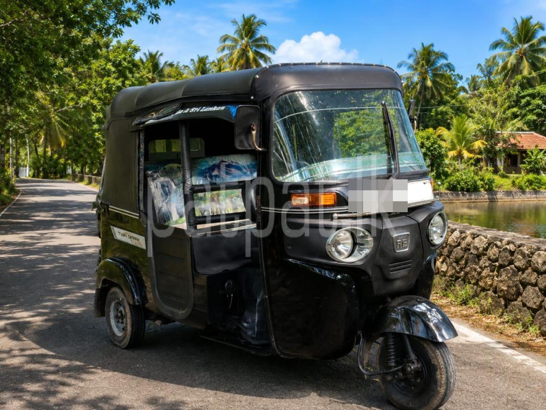Bajaj 4 stroke 2014 - Used Three wheeler sale in Sri Lanka - patpat.lk