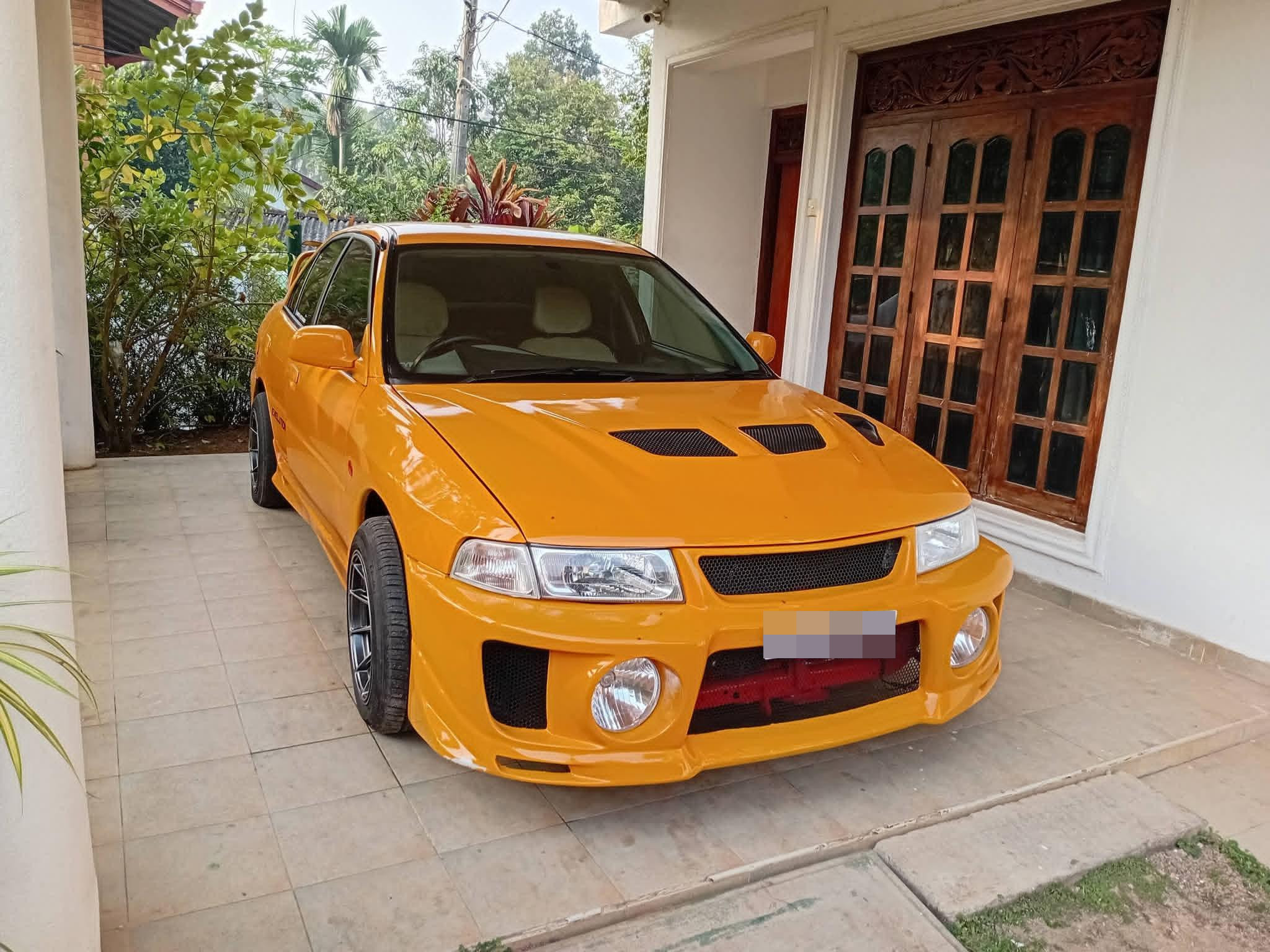 Mitsubishi Lancer 2001 ads-image-1