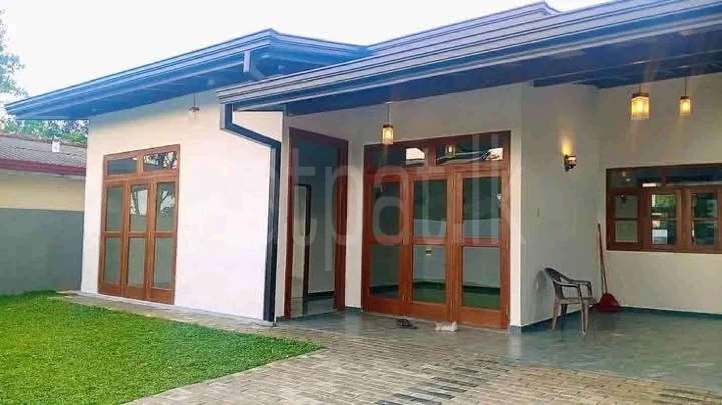 House for Sale in Godagama