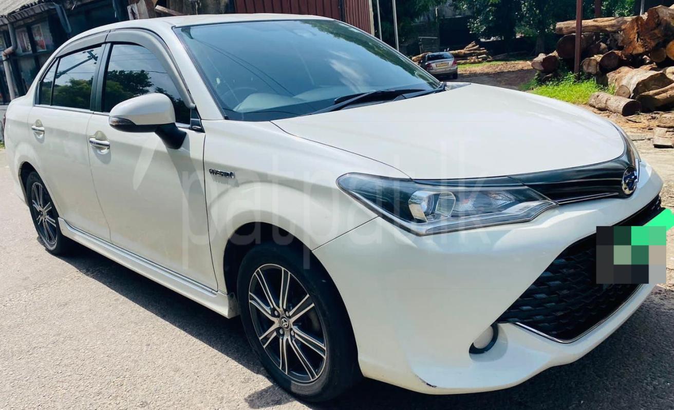 Toyota Axio 2017 - பயன்படுத்தப்பட்டது கார் sale in Sri Lanka - patpat.lk