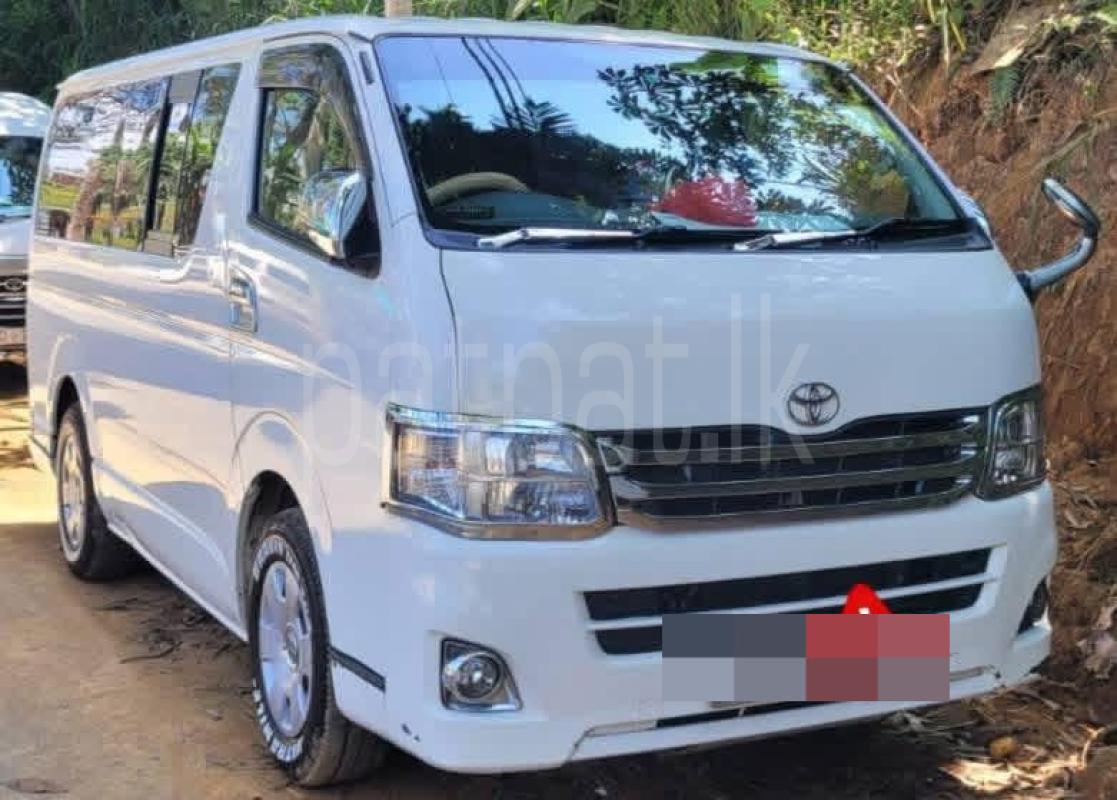 Toyota Hiace 2012 - மறுசீரமைக்கப்பட்டது வேன் sale in Sri Lanka - patpat.lk