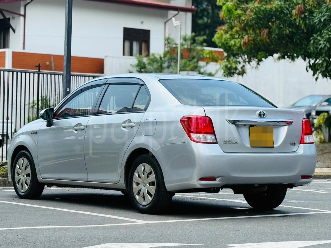 Toyota Axio 2014 - භාවිතා කරන ලද කාර් sale in Sri Lanka - patpat.lk