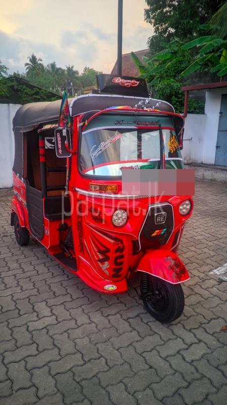 Bajaj Three Wheel 2016 - பயன்படுத்தப்பட்டது முச்சக்கர வண்டி sale in Sri Lanka - patpat.lk