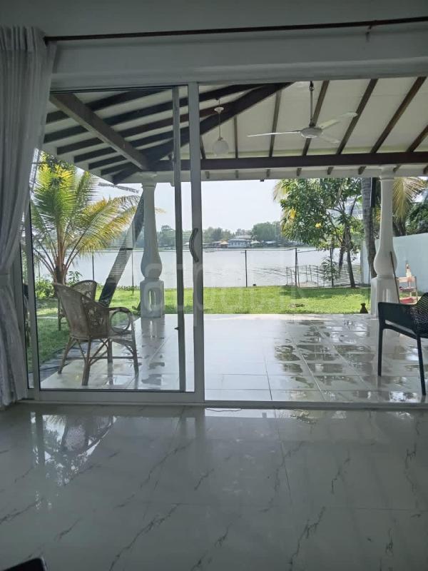 House for Sale in Moratuwa ads-image-1