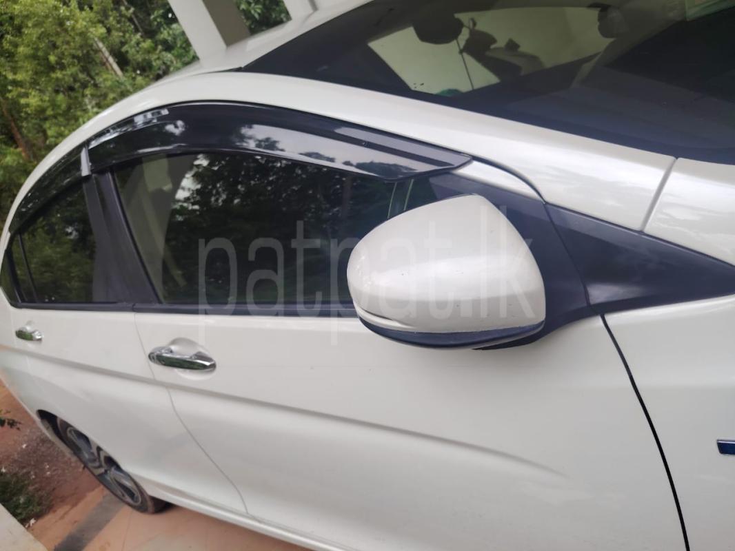 Honda Grace 2015 - Used Car sale in Sri Lanka - patpat.lk