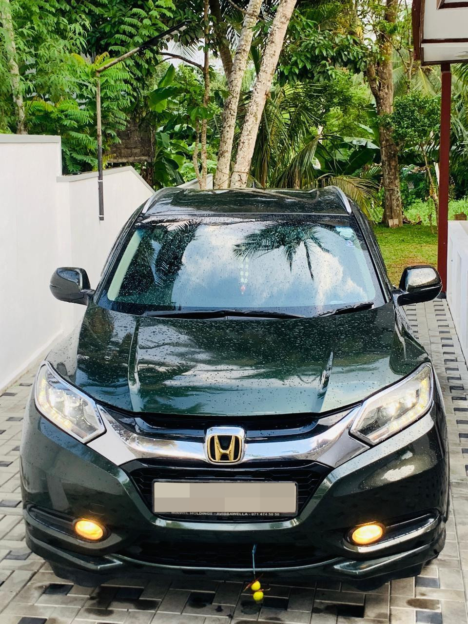 Honda Vezel 2014 - Used SUV sale in Sri Lanka - patpat.lk