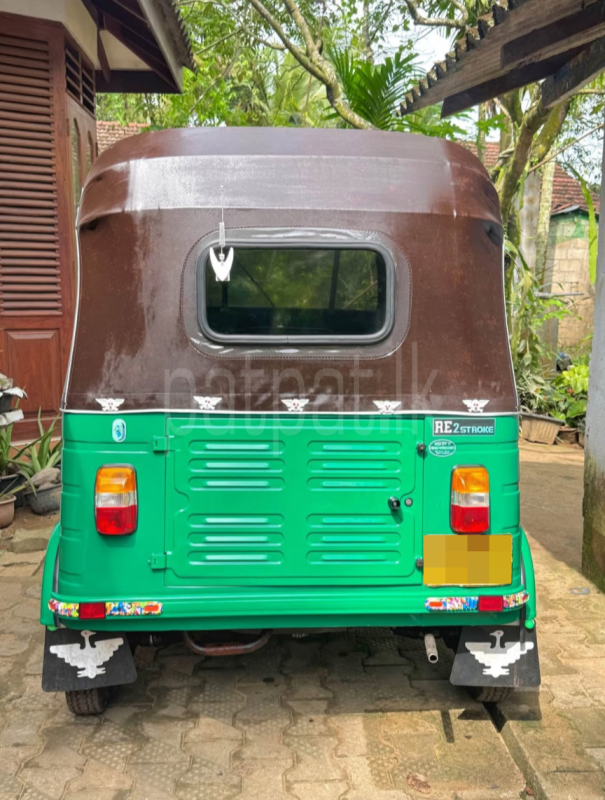 Bajaj Three Wheel 2006 - பயன்படுத்தப்பட்டது முச்சக்கர வண்டி sale in Sri Lanka - patpat.lk