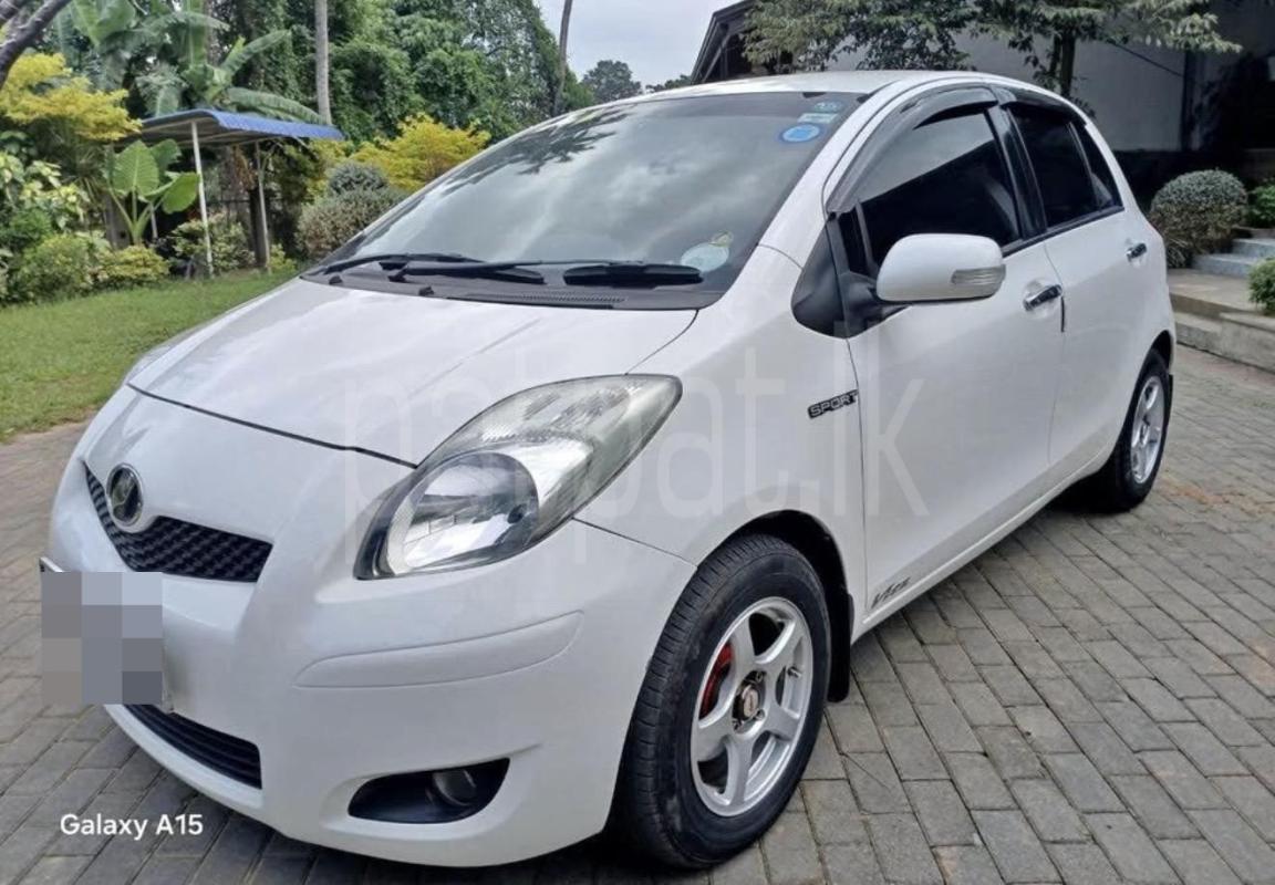 Toyota Vitz 2005 - பயன்படுத்தப்பட்டது கார் sale in Sri Lanka - patpat.lk