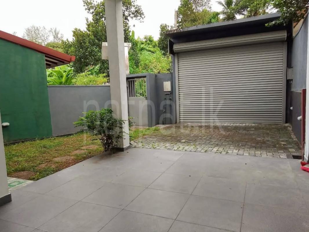 Advertisement image 3