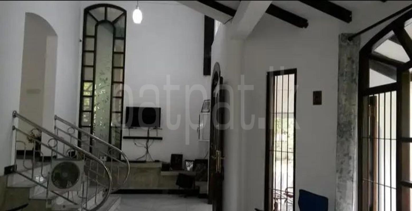 Advertisement image 5