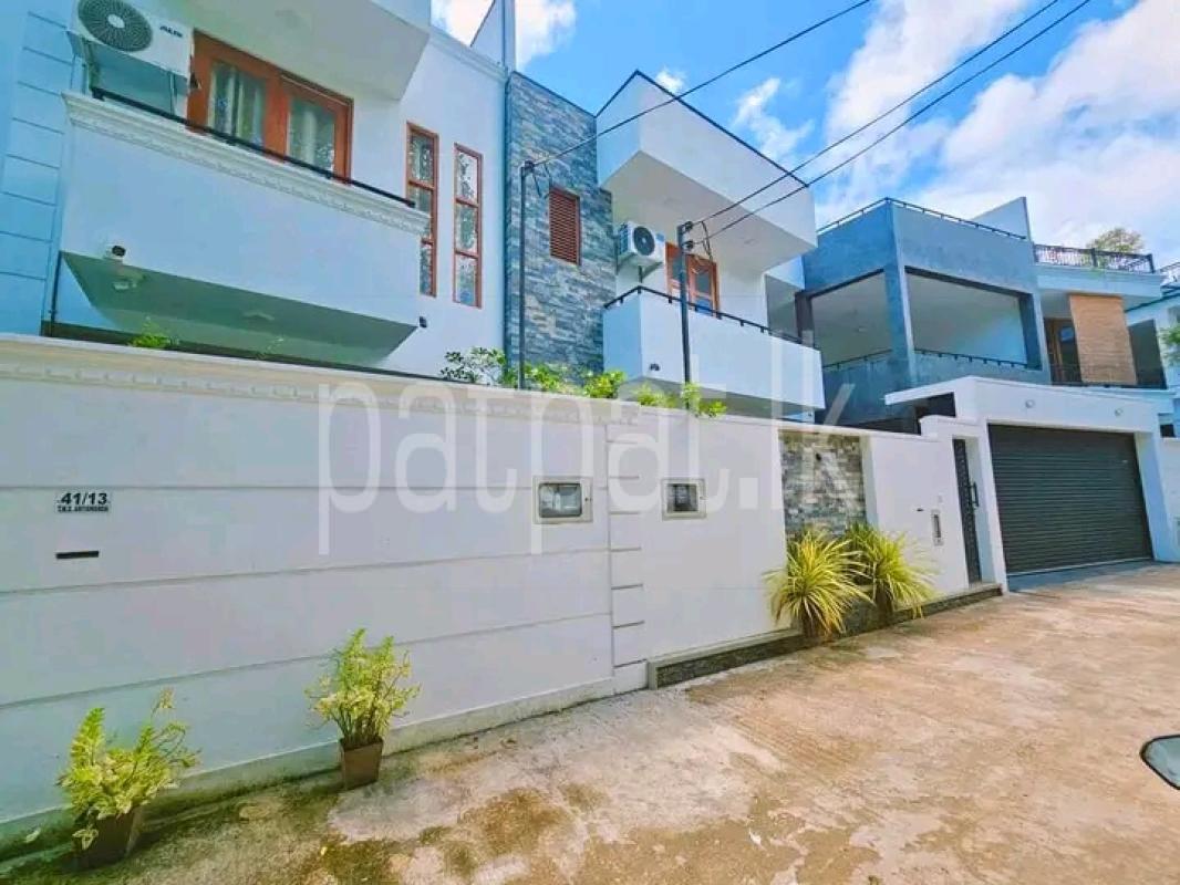 Advertisement image 5