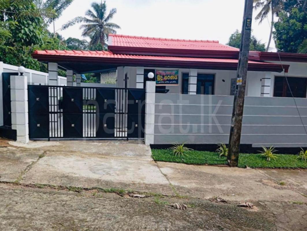 House for Sale in Wadduwa ads-image-1