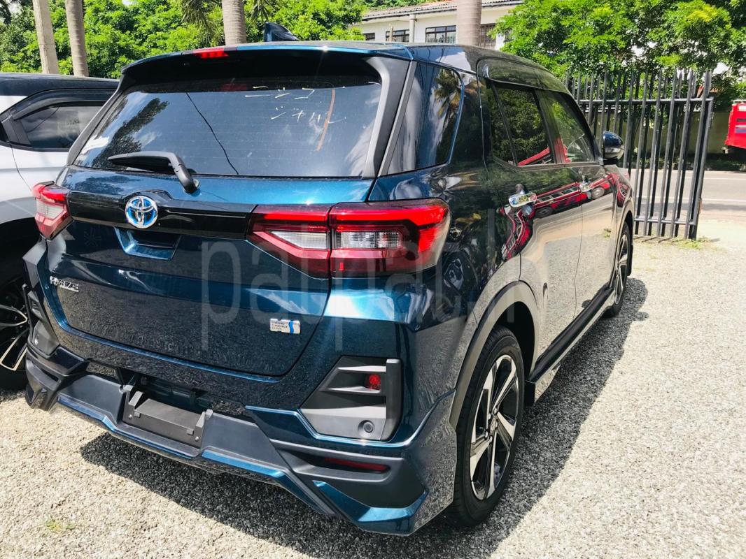 Advertisement image 6