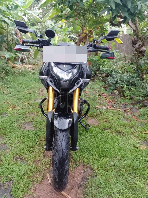 Hero Hunk 2025 - பயன்படுத்தப்பட்டது பைக் sale in Sri Lanka - patpat.lk