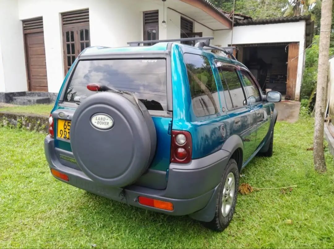 Land Rover Freelander 2000 - பயன்படுத்தப்பட்டது SUV sale in Sri Lanka - patpat.lk