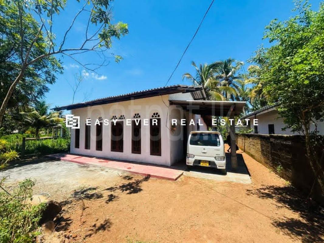 House for Sale in Giriulla