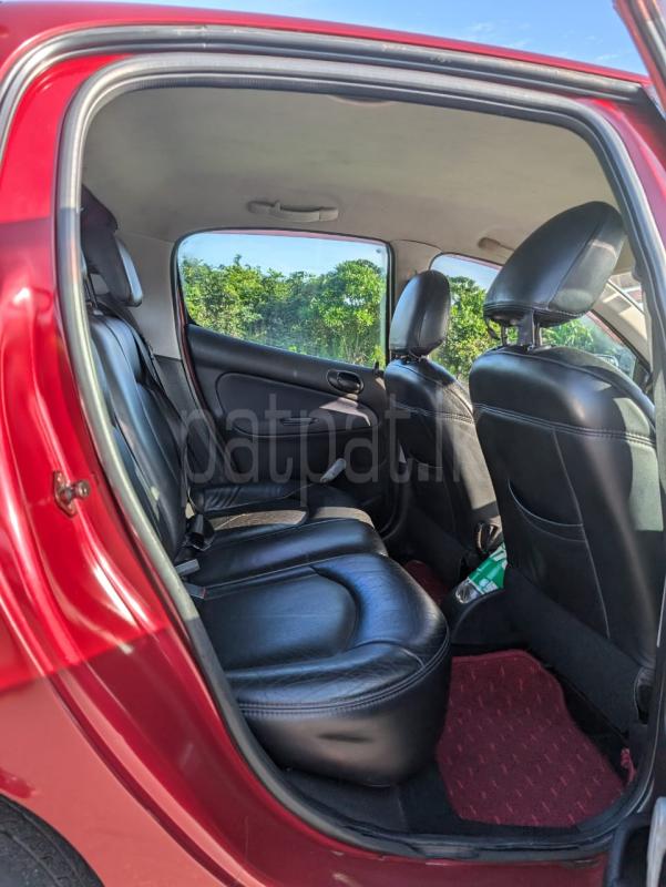 Peugeot 206 2000 - பயன்படுத்தப்பட்டது கார் sale in Sri Lanka - patpat.lk
