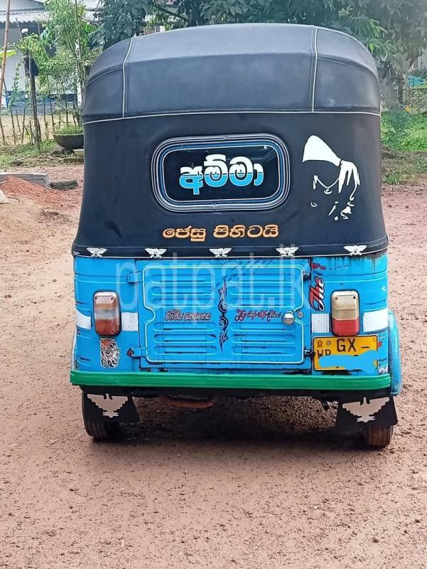 Bajaj 2 stroke 2004 - Used Three wheeler sale in Sri Lanka - patpat.lk