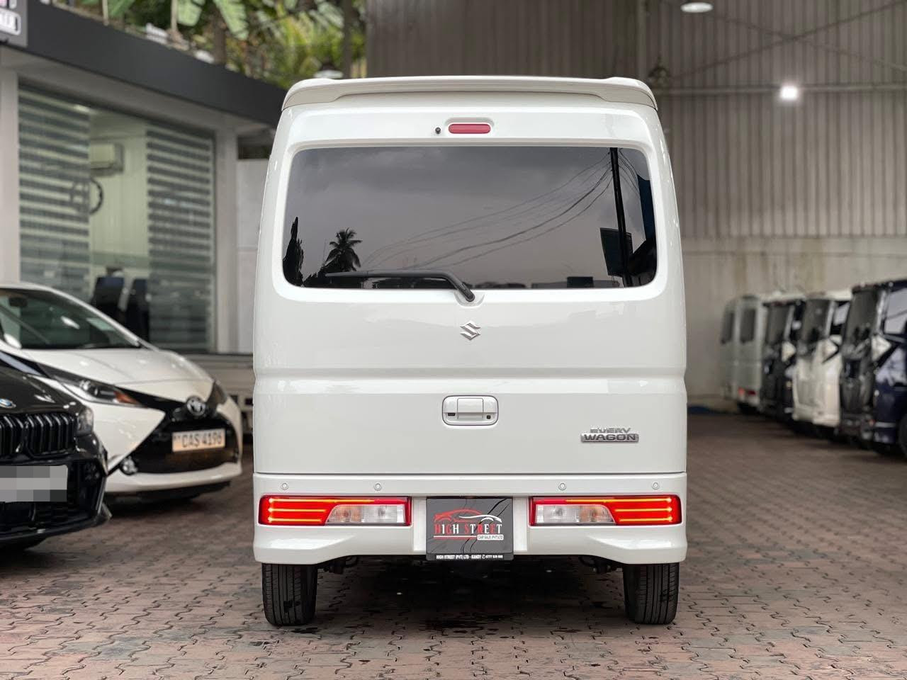 Advertisement image 3