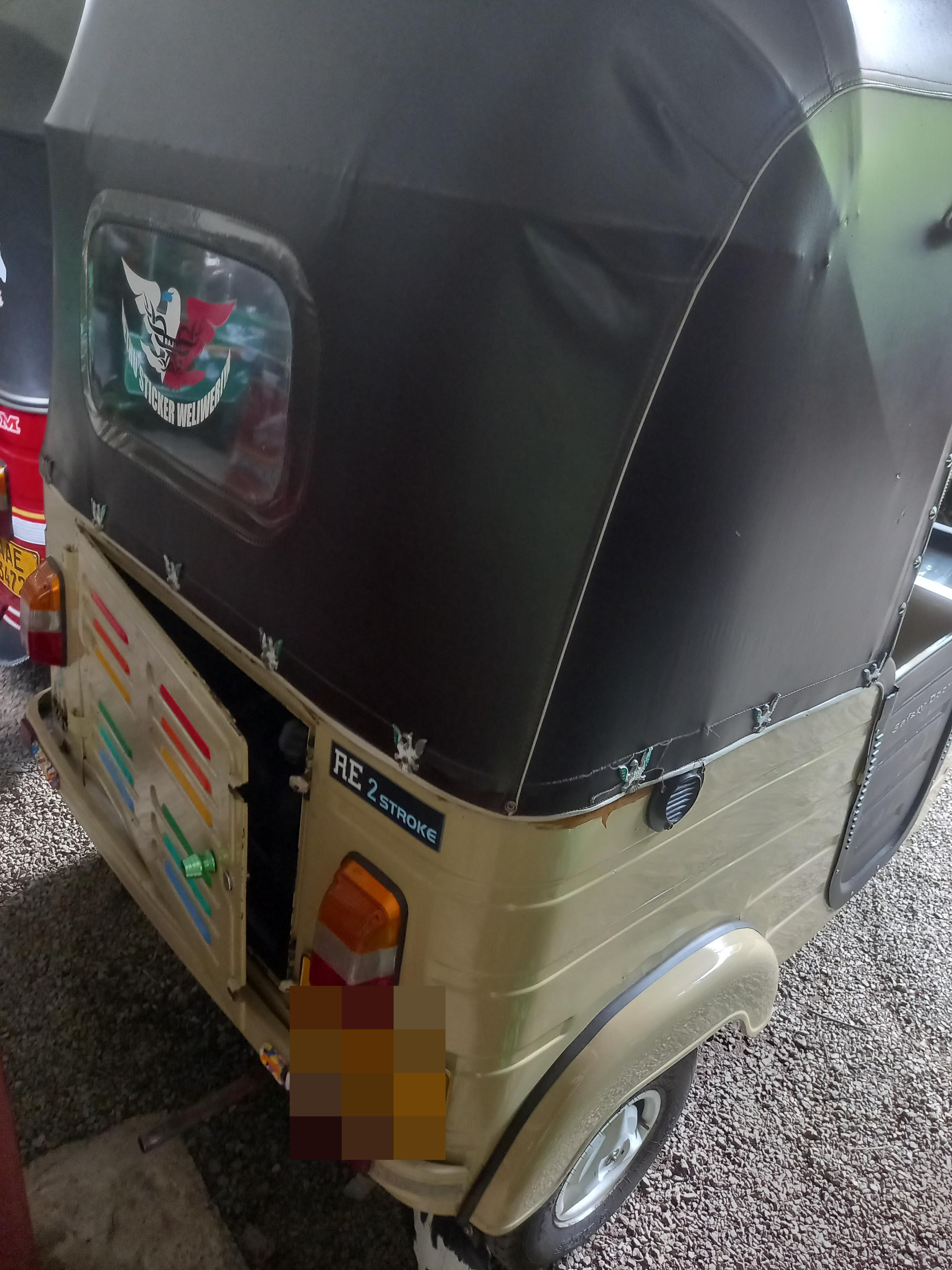 Bajaj Three Wheel 2005 - භාවිතා කරන ලද ත්‍රිරෝද රථය sale in Sri Lanka - patpat.lk