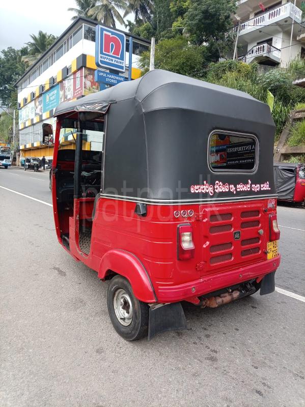 Bajaj 4 stroke 2020 - Used Three wheeler sale in Sri Lanka - patpat.lk