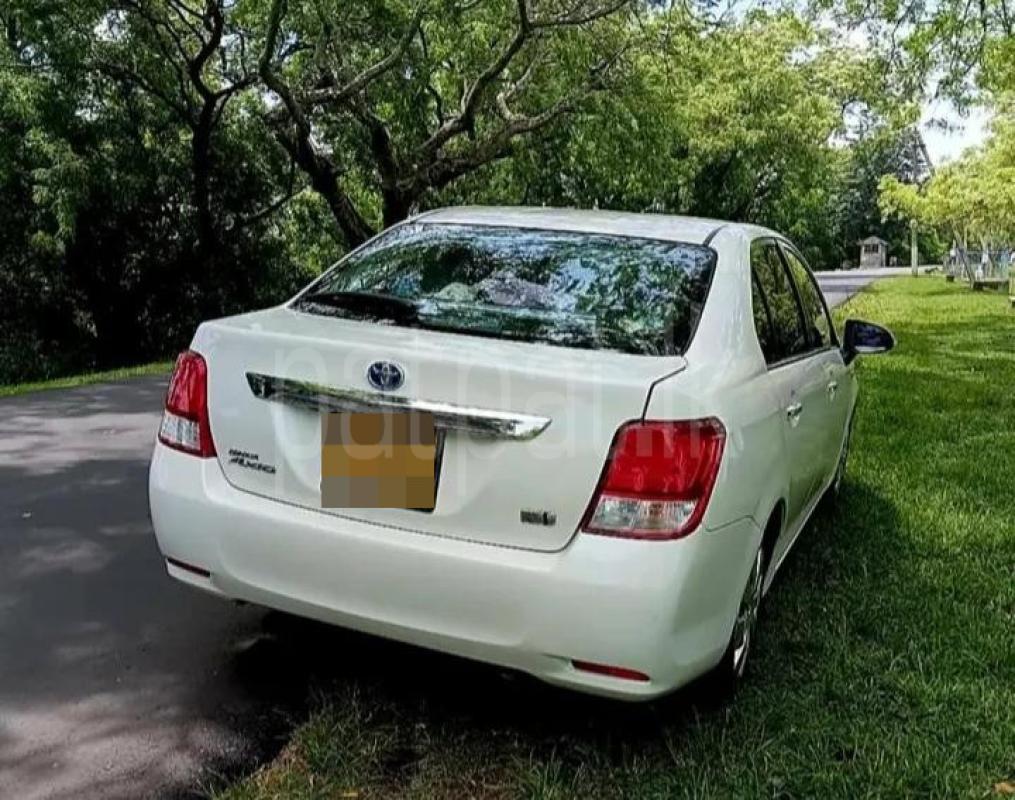 Toyota Axio 2014 - பயன்படுத்தப்பட்டது கார் sale in Sri Lanka - patpat.lk