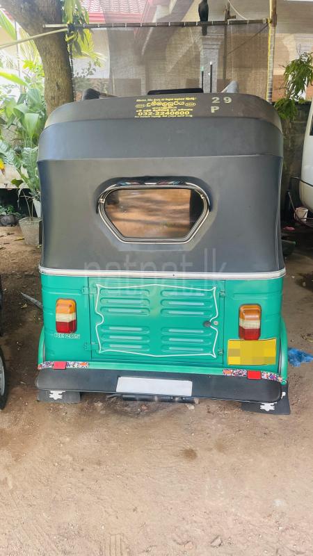 Bajaj Three Wheel 2013 - භාවිතා කරන ලද ත්‍රිරෝද රථය sale in Sri Lanka - patpat.lk