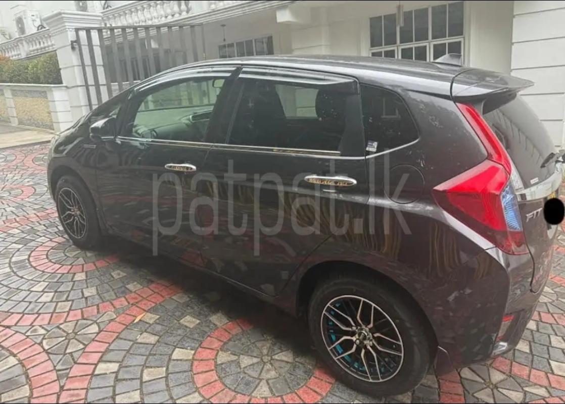 Honda Fit 2015 - Used Car sale in Sri Lanka - patpat.lk