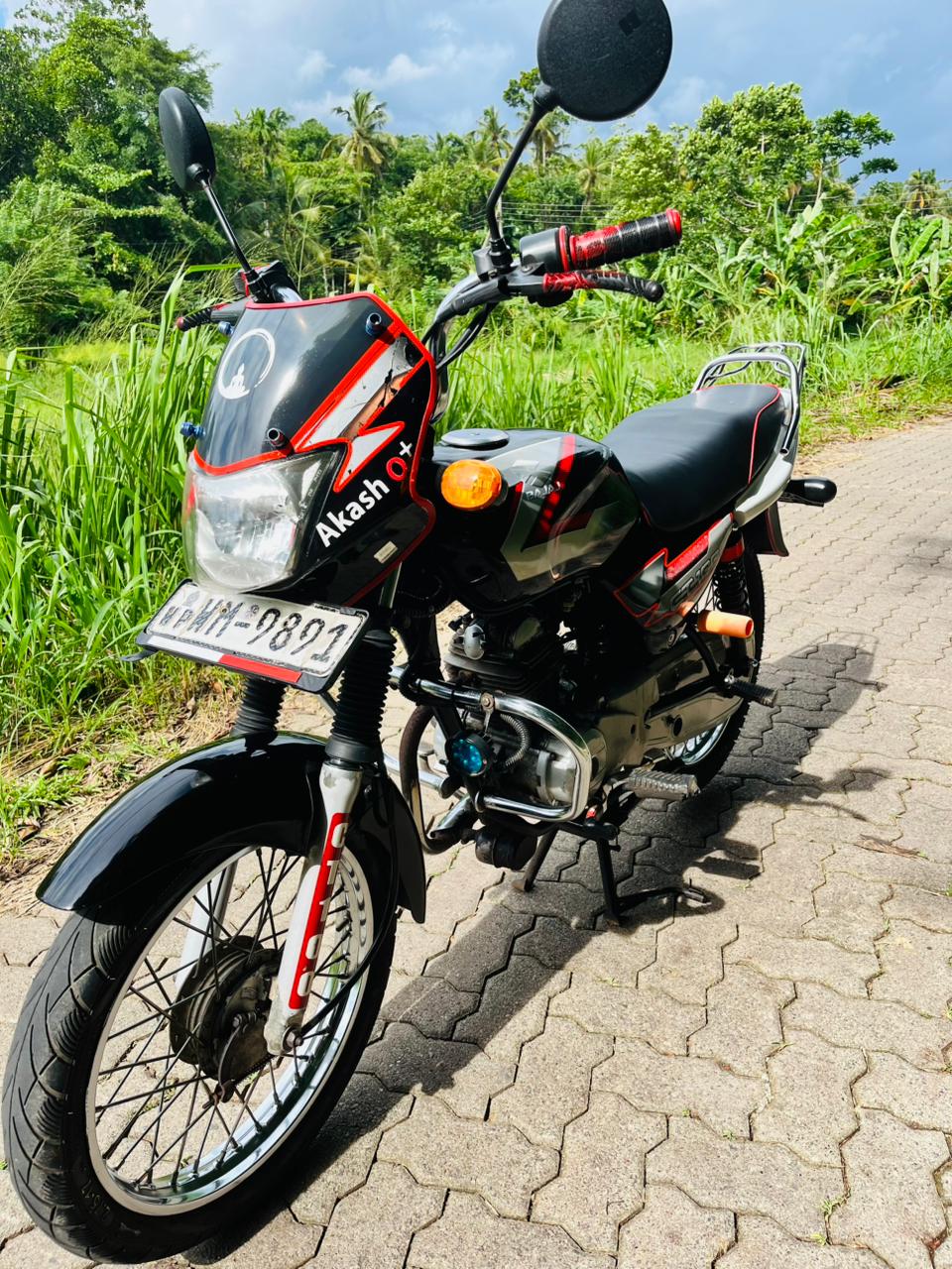 Bajaj CT100 2011 - பயன்படுத்தப்பட்டது பைக் sale in Sri Lanka - patpat.lk