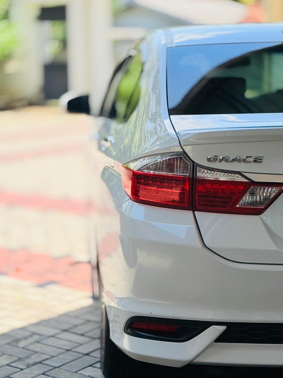 Honda Grace 2018 - Used Car sale in Sri Lanka - patpat.lk