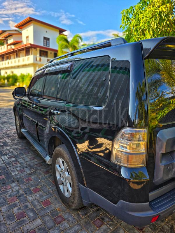 Mitsubishi Montero 2013 - பயன்படுத்தப்பட்டது SUV sale in Sri Lanka - patpat.lk
