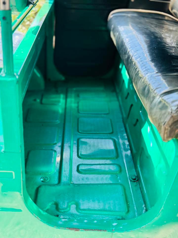 Bajaj Three Wheel 2015 - பயன்படுத்தப்பட்டது முச்சக்கர வண்டி sale in Sri Lanka - patpat.lk