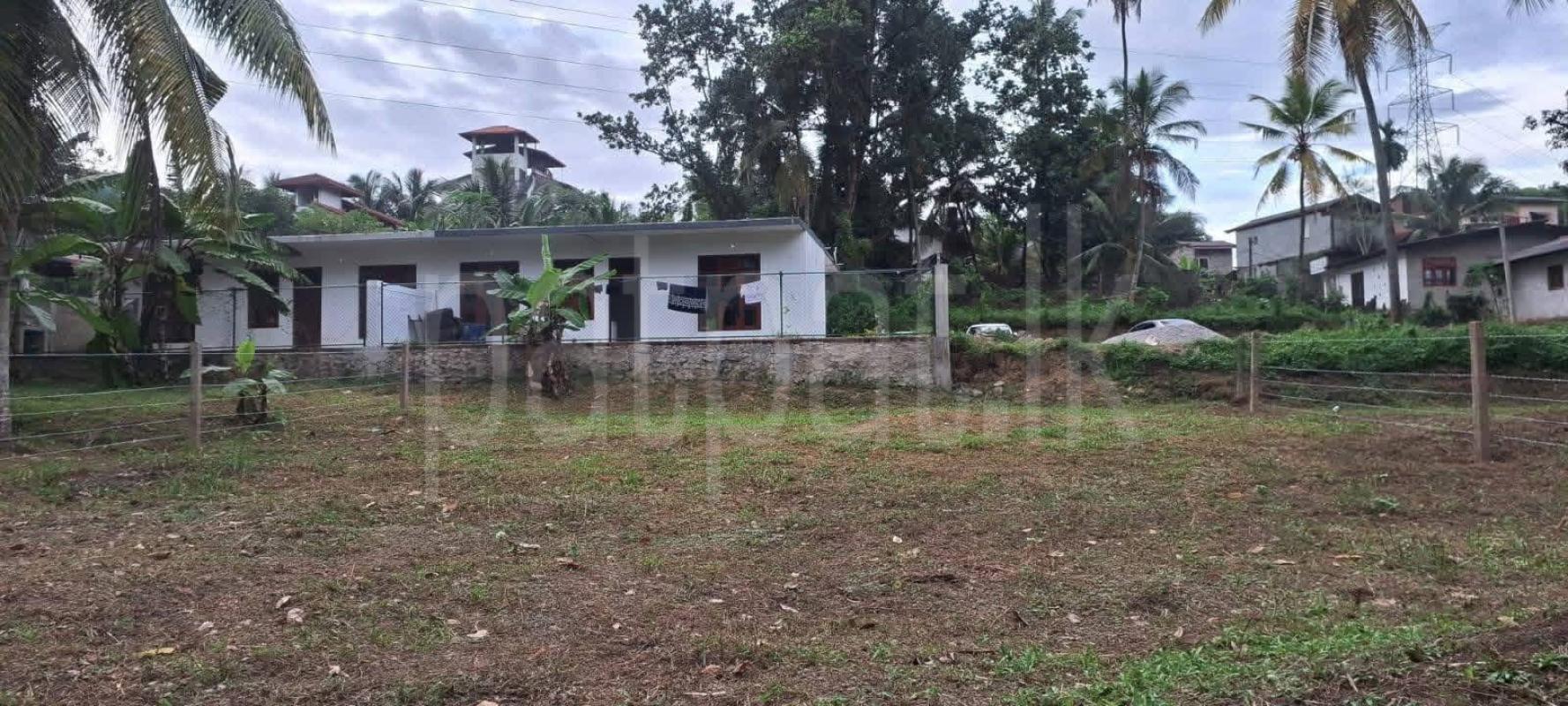 Residential Land for Sale in Kadawatha