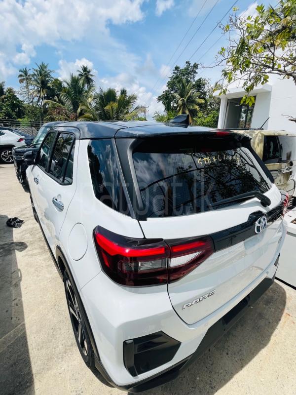 Advertisement image 4