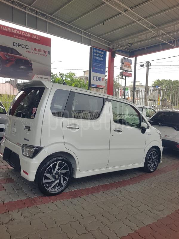 Advertisement image 3