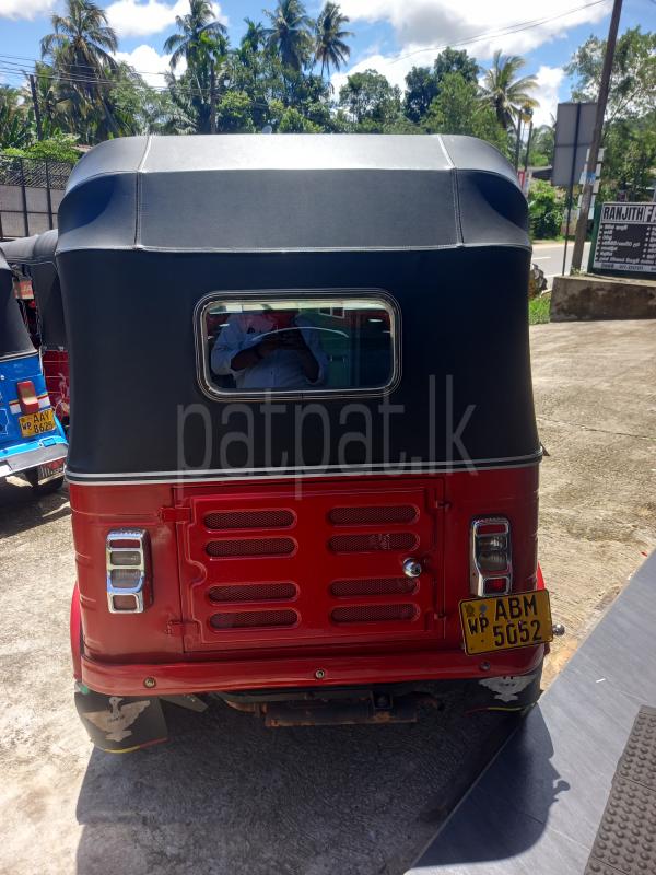 Bajaj Three Wheel 2016 - பயன்படுத்தப்பட்டது முச்சக்கர வண்டி sale in Sri Lanka - patpat.lk