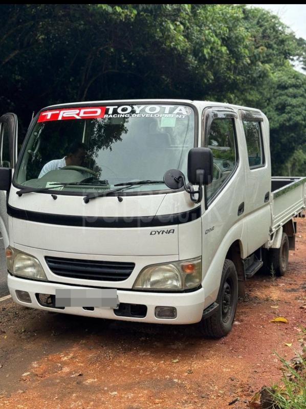 Toyota Dyna 1993 - பயன்படுத்தப்பட்டது டிரக் sale in Sri Lanka - patpat.lk
