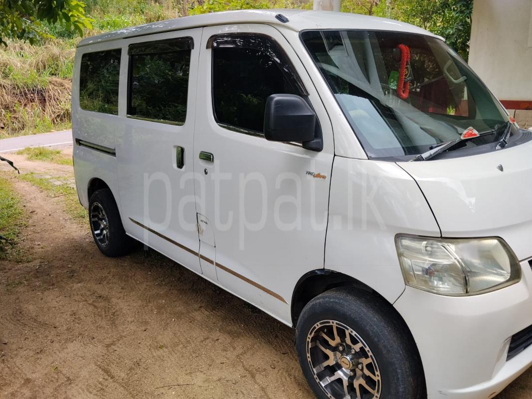 Advertisement image 1