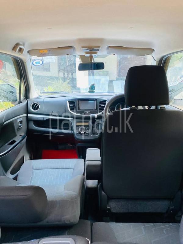 Advertisement image 4