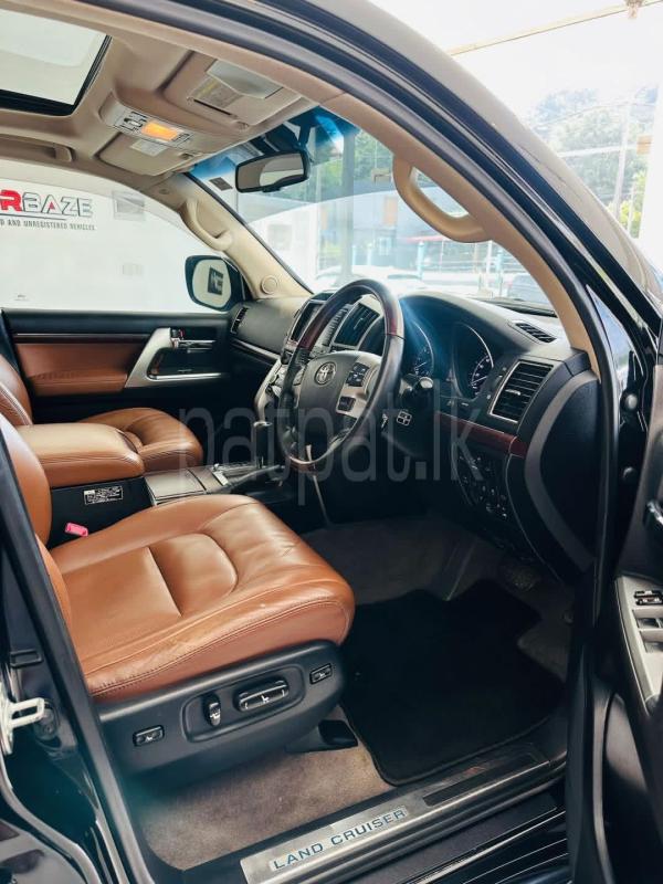 Advertisement image 5