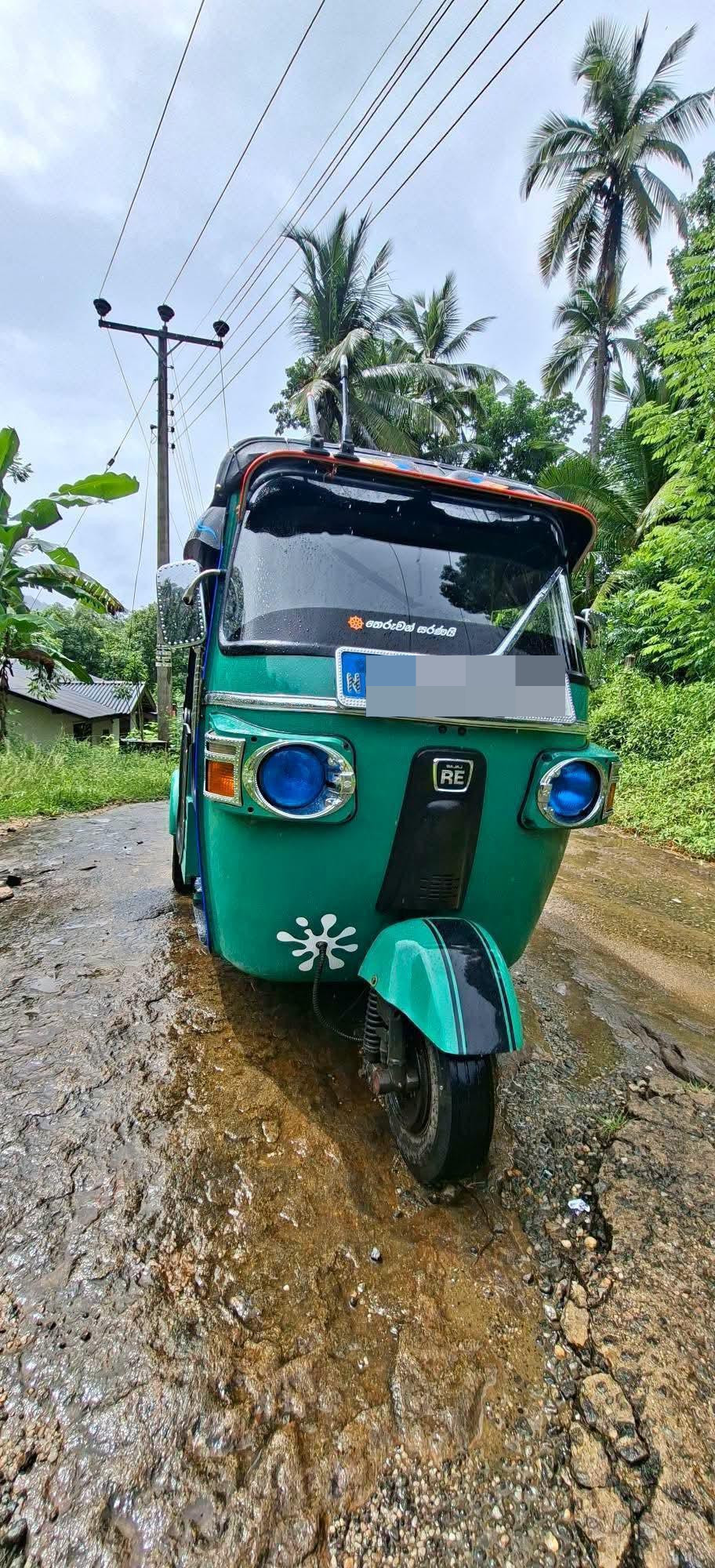 Bajaj 4 stroke 2012 - பயன்படுத்தப்பட்டது முச்சக்கர வண்டி sale in Sri Lanka - patpat.lk