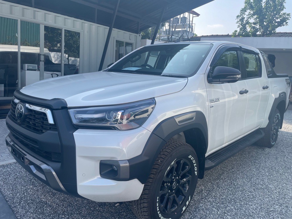 Toyota Hilux 2026 - Reconditioned Pick-up  sale in Sri Lanka - patpat.lk
