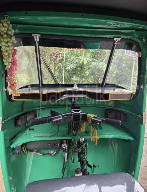 Bajaj Three Wheel 2008 - பயன்படுத்தப்பட்டது முச்சக்கர வண்டி sale in Sri Lanka - patpat.lk
