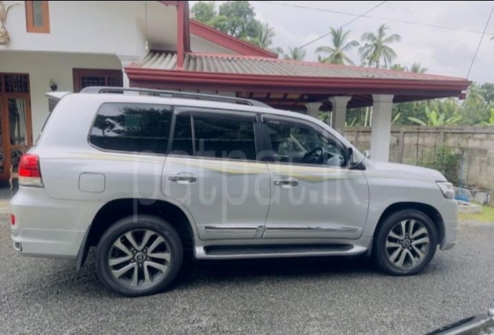 Advertisement image 3