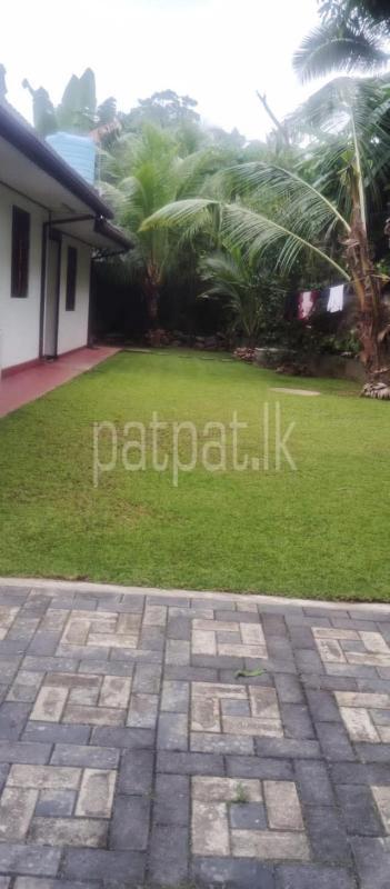 House for Sale in Hinatigala