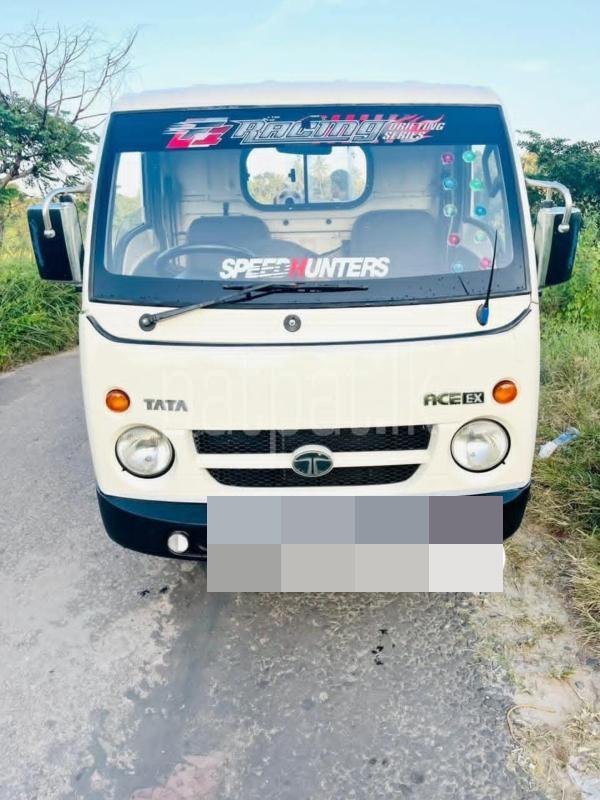 Advertisement image 1