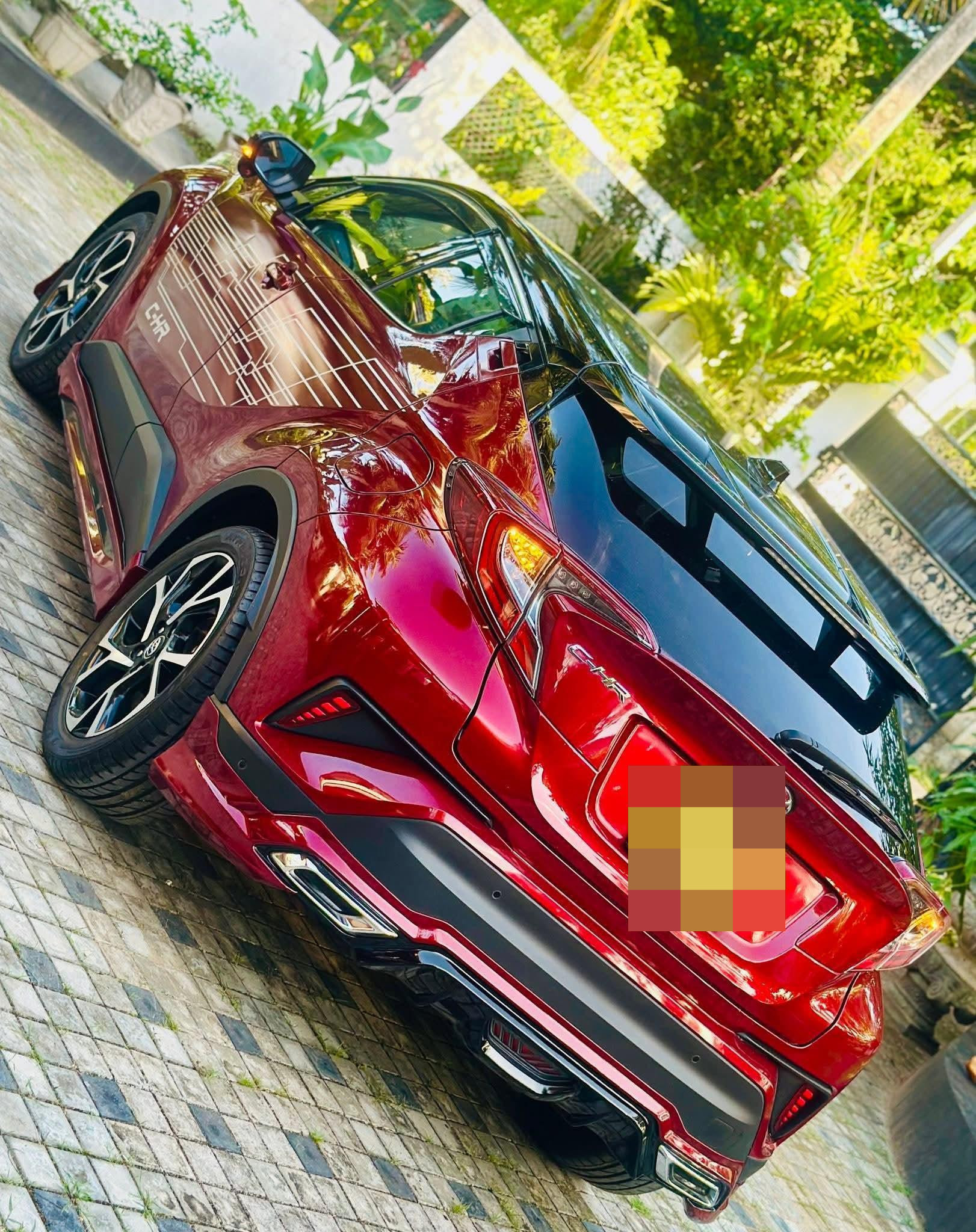 Toyota CHR 2018 - பயன்படுத்தப்பட்டது SUV sale in Sri Lanka - patpat.lk